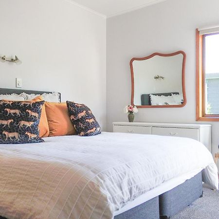 Large, Comfy, Stylish Apartment Havelock North Zewnętrze zdjęcie
