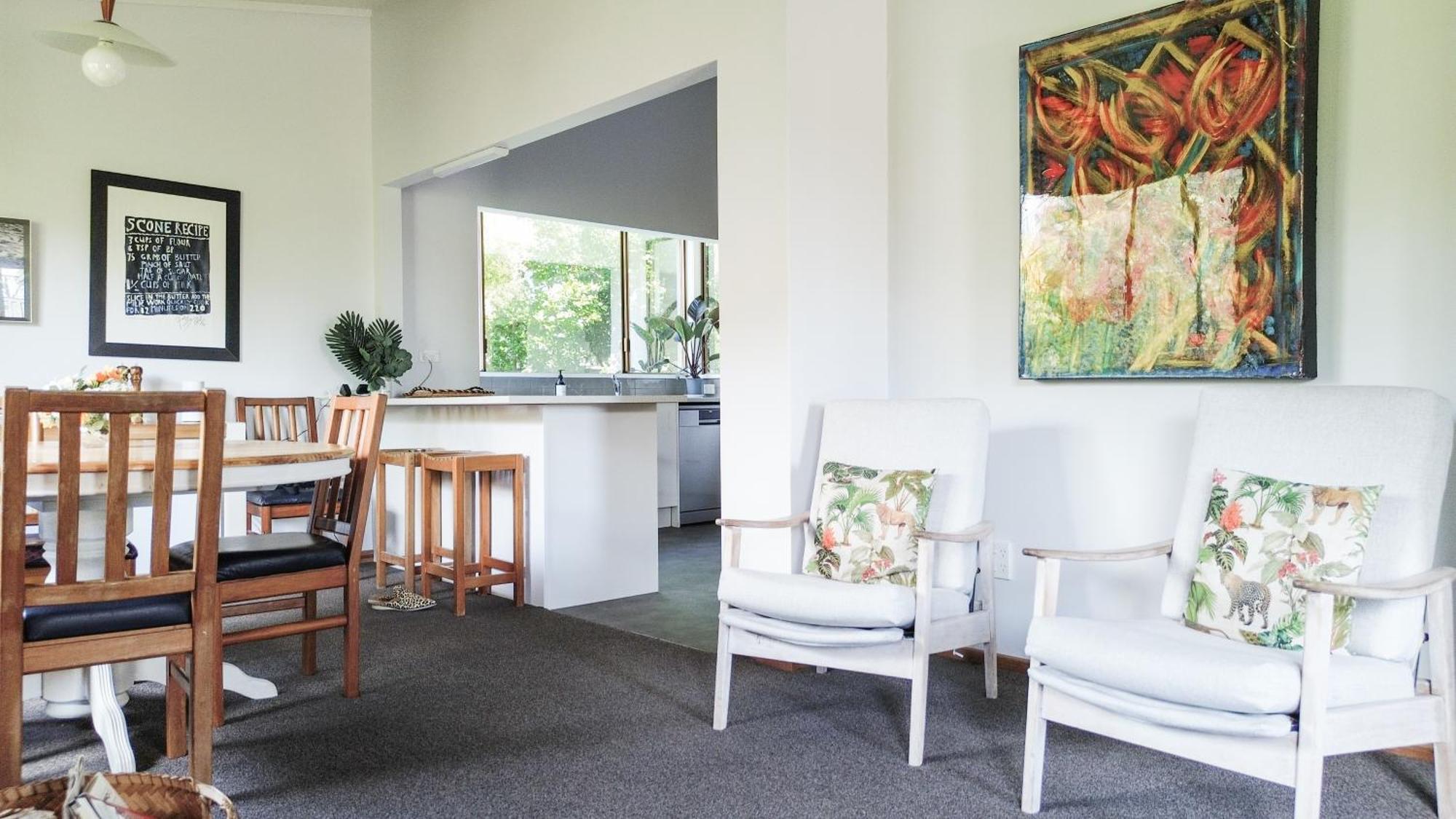 Large, Comfy, Stylish Apartment Havelock North Zewnętrze zdjęcie